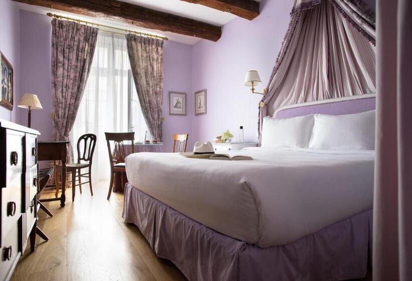 חדר פרמיום, Hôtel De Toiras