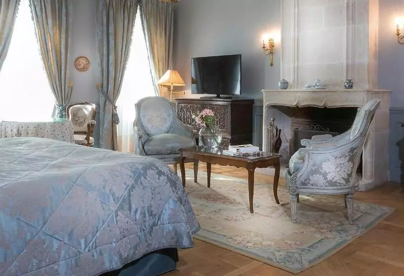 سوئیت پریمیوم, Hôtel De Toiras