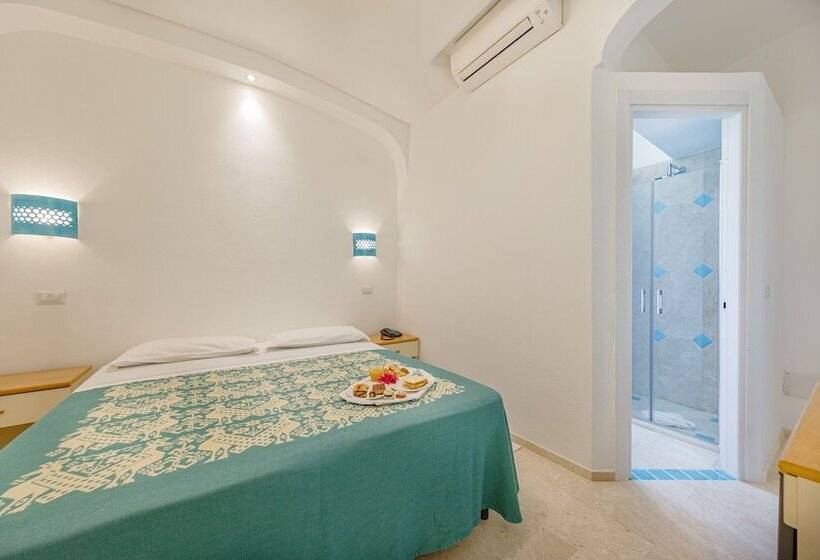 غرفة قياسية مطلّة علي الحديقة, Le Mimose