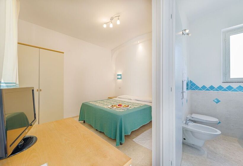 غرفة قياسية مطلّة علي الحديقة, Le Mimose