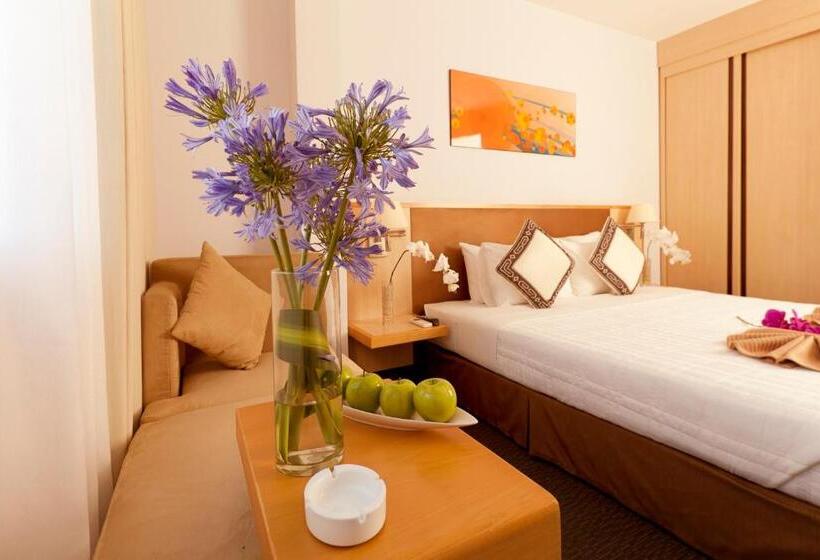 اتاق اجرایی, Liberty Hotel Saigon Parkview