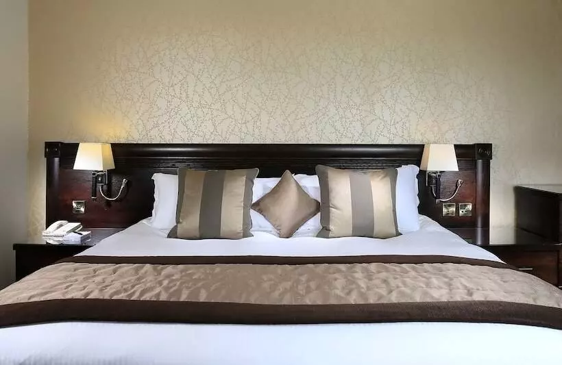 スーペリアールーム, Macdonald Old England Hotel & Spa