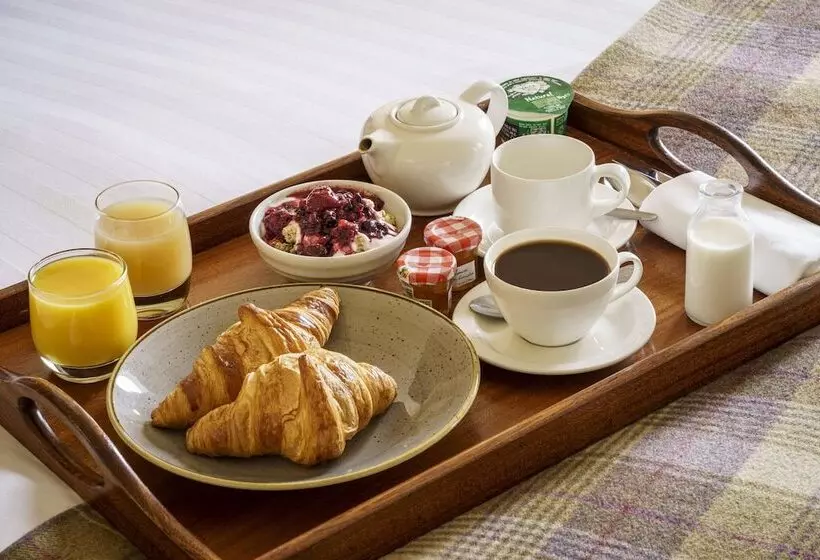 スーペリアールーム, Macdonald Old England Hotel & Spa