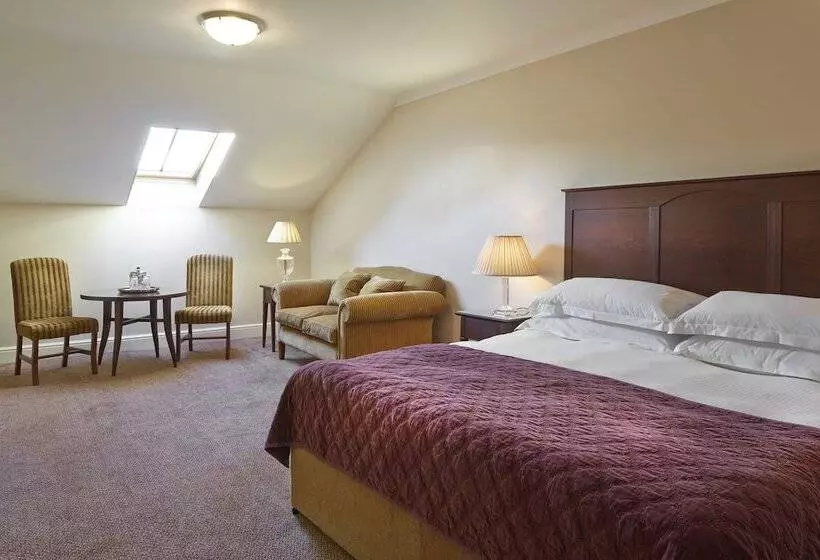 デラックスファミリールーム, Macdonald Old England Hotel & Spa