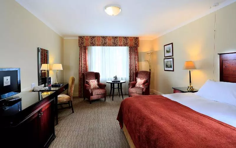 身障者適用スタンダードルーム, Macdonald Old England Hotel & Spa
