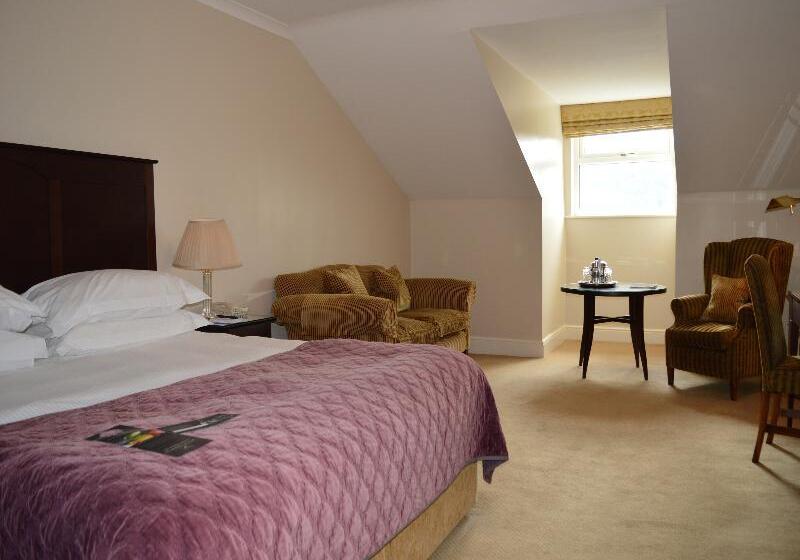 חדר אקזקיוטיב, Macdonald Old England Hotel & Spa