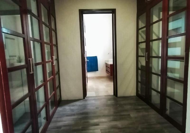 חדר משפחתי דלוקס, Macdonald Old England Hotel & Spa