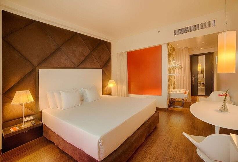 غرفة بريميوم, Nhow Milan