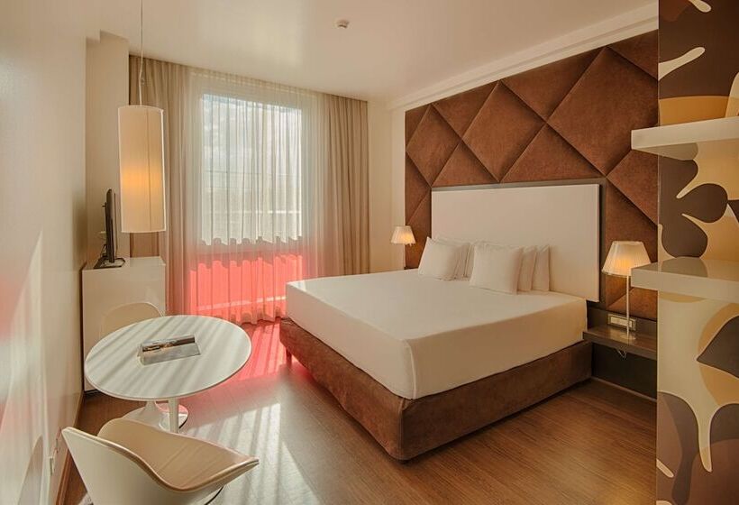 غرفة بريميوم, Nhow Milan