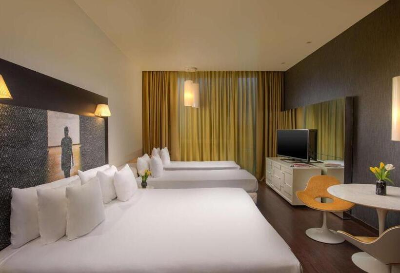 غرفة عائلية, Nhow Milan