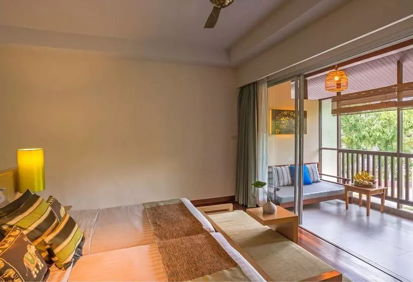 اتاق پرمیوم, Pakasai Resort