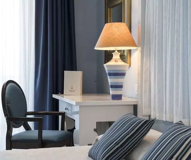デラックスの４人部屋, Lu  Hotel Riviera