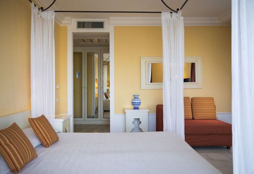 غرفة كومفورت ثلاثية, Lu  Hotel Riviera