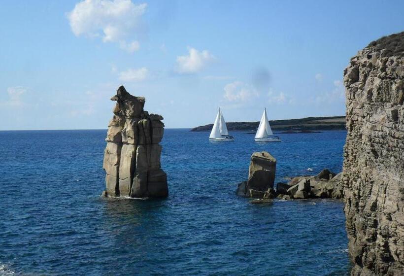 غرفة أساسية رباعية, Lu  Hotel Riviera