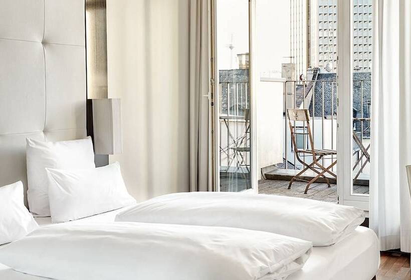 Номер Стандарт с Балконом, The Pure, Frankfurt, A Member Of Design Hotels