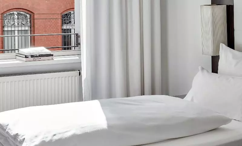 スタンダードシングルルーム, The Pure, Frankfurt, A Member Of Design Hotels