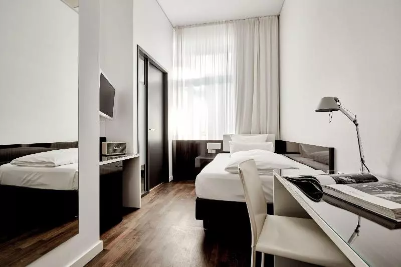 スタンダードシングルルーム, The Pure, Frankfurt, A Member Of Design Hotels