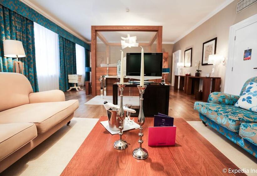 スイート, Tigerlily