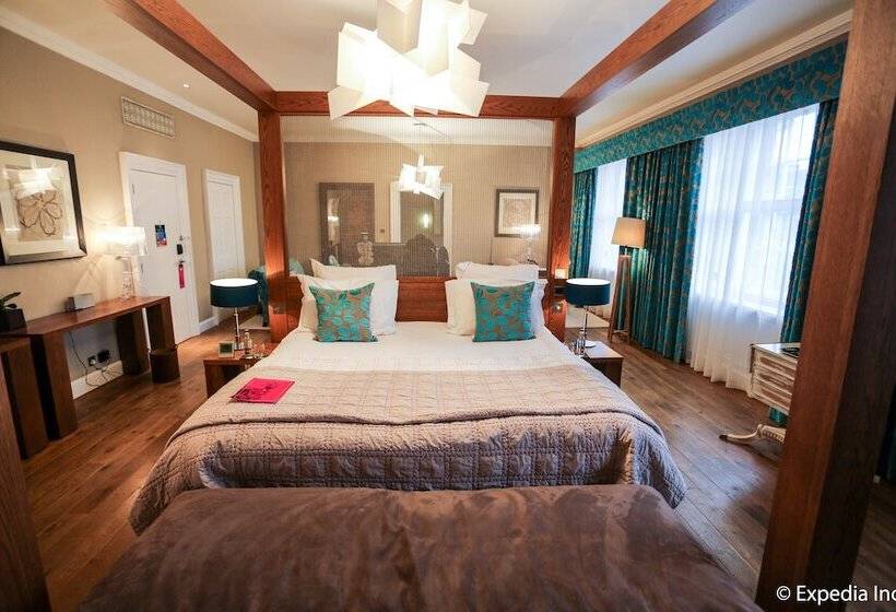 スイート, Tigerlily