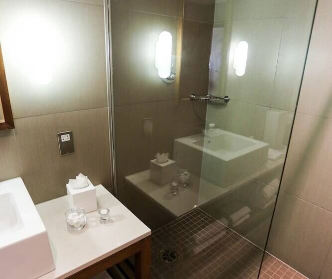 クラシックルーム, Tigerlily