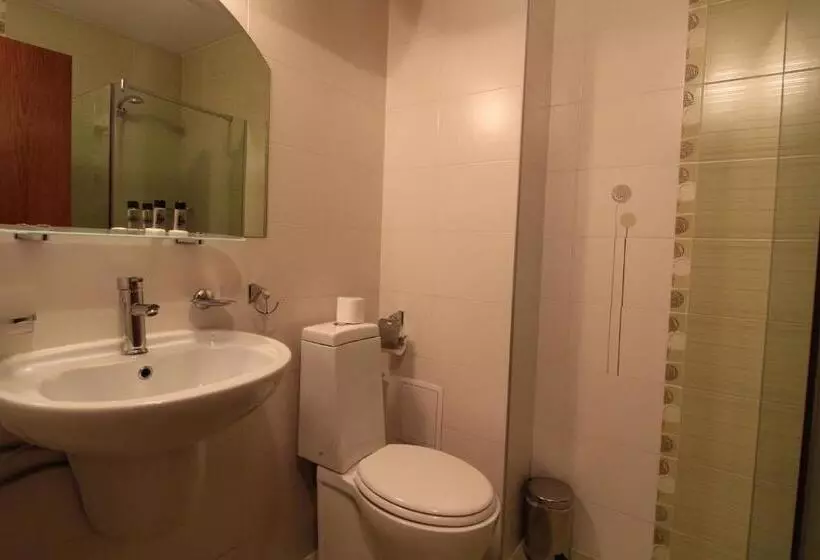 スタンダードスタジオ, Mountview Lodge Apartments