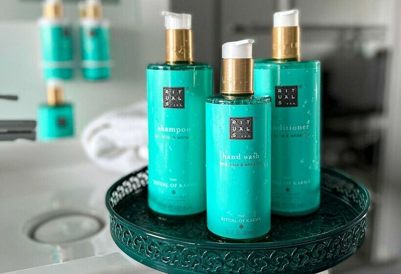 اتاق خانوادگی, Novotel Paris Centre Gare Montparnasse