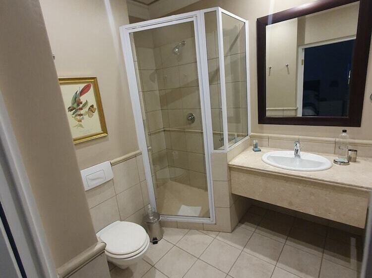 디럭스 룸, 10 2nd Avenue Houghton Estate By Dream Resorts