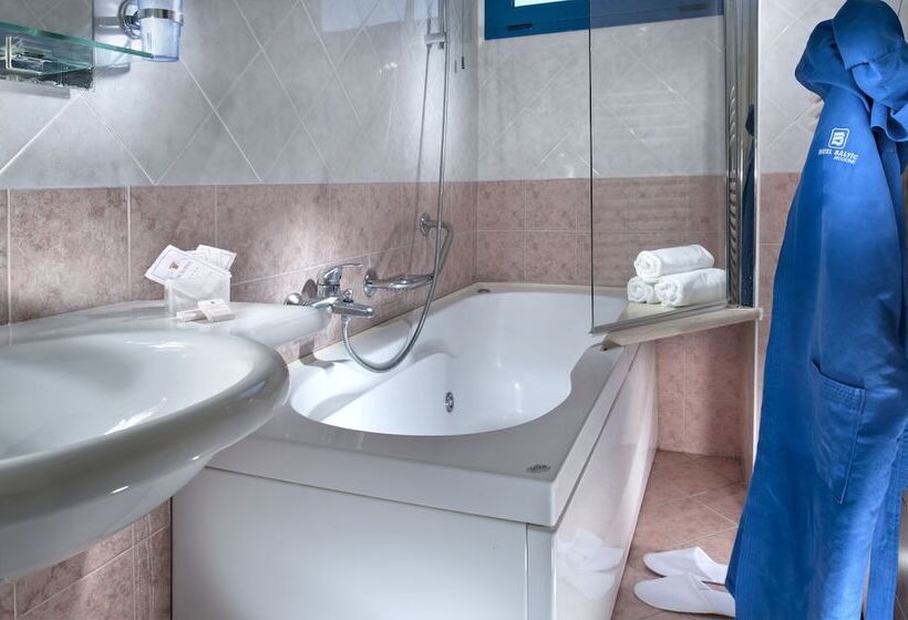 Трехместный Номер Deluxe Вид на Море, Baltic Riccione Fronte Mare