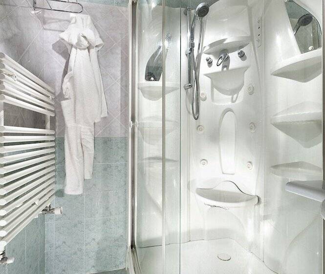 غرفة ديلوكس ثلاثية مطلة على البحر, Baltic Riccione Fronte Mare