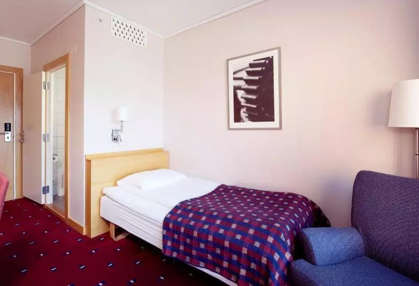 اتاق استاندارد یک نفره, Clarion Collection Hotel Bryggeparken