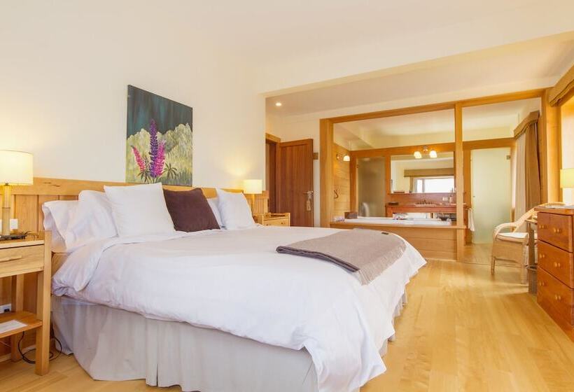 带露台的小型套房, Correntoso Lake & River