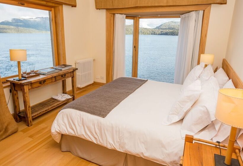 带露台的小型套房, Correntoso Lake & River