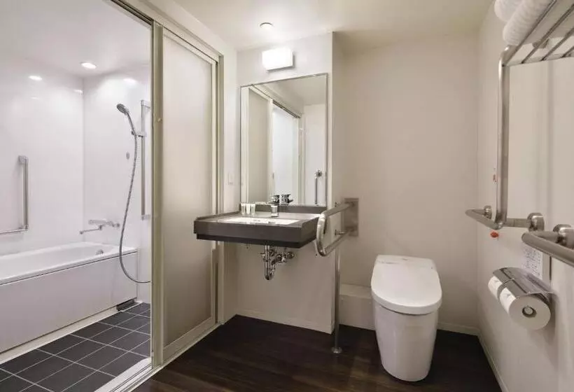 اتاق استاندارد در طبقه همکف, Courtyard By Marriott Shin Osaka Station