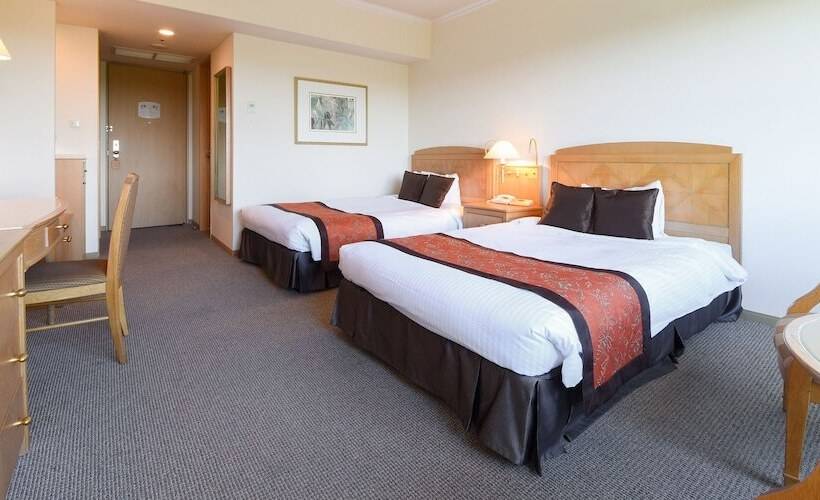 חדר סטנדרט, Forest Inn Showakan