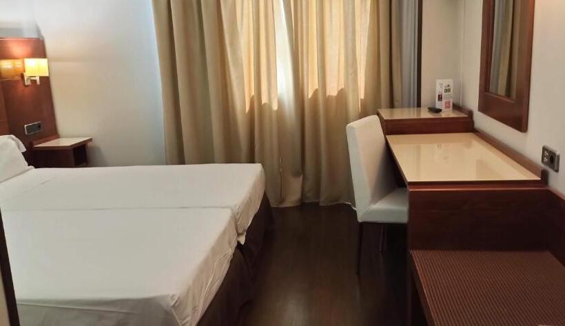 Номер Стандарт Адаптированный для Инвалидов, Hidalgo