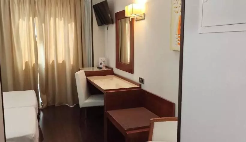 身障者適用スタンダードルーム, Hidalgo