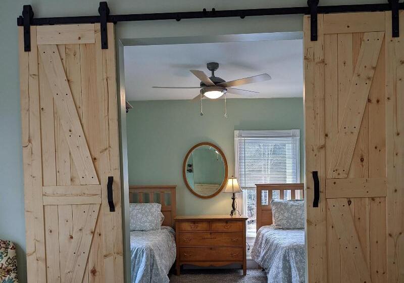 Номер Стандарт, Hidalgo