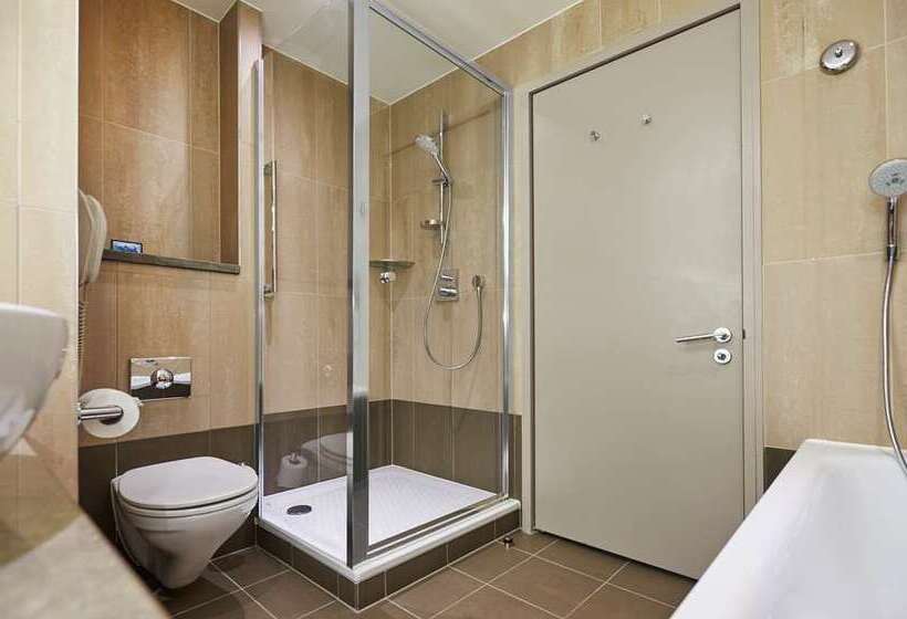 חדר דלוקס, Hilton London Tower Bridge