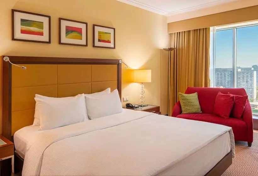 اتاق اجرایی, Hilton Warsaw City