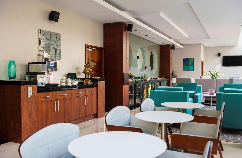 Номер Executive Кровать Кинг, Hilton Warsaw City