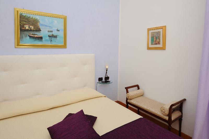 جناح, Holiday Inn Tlaxcala, An Ihg