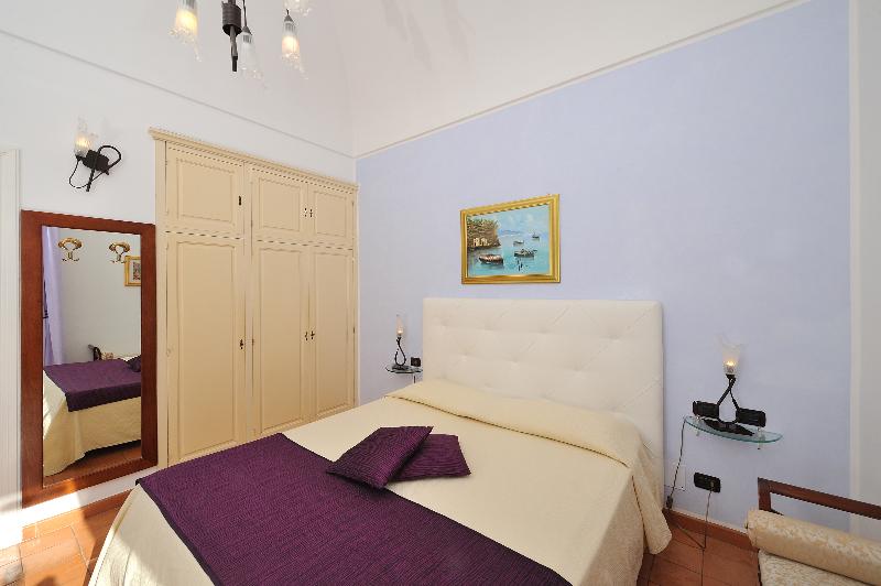 جناح, Holiday Inn Tlaxcala, An Ihg