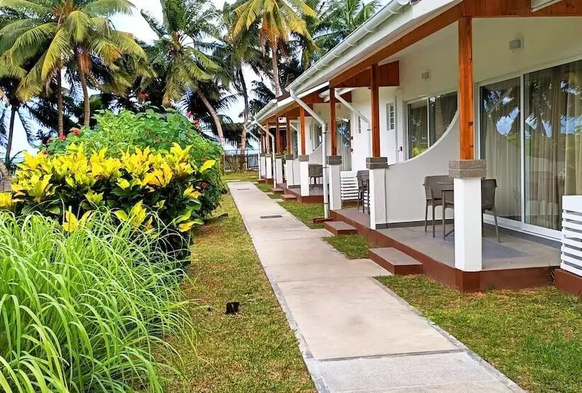 اتاق لوکس, Le Relax Beach Resort