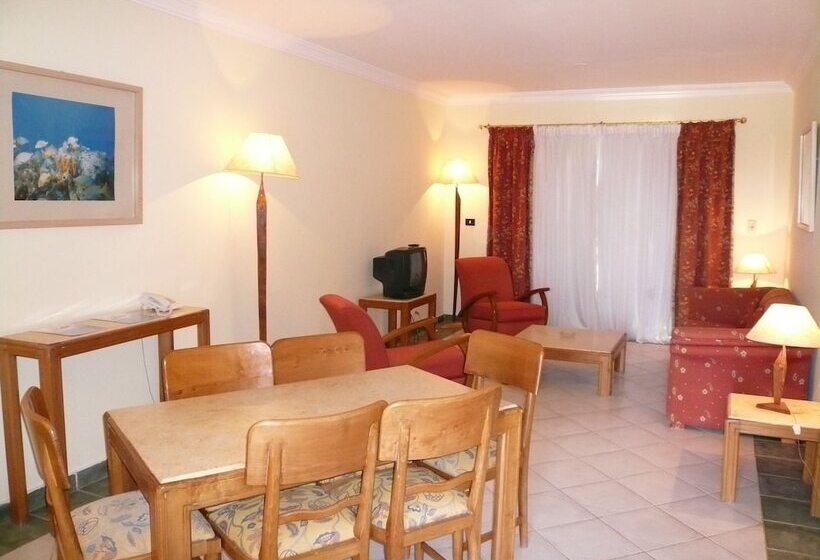 سوئیت خانواده 2 خوابه, Logaina Sharm Resort