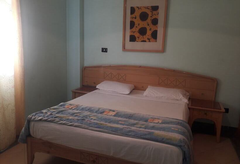 سوئیت خانواده 2 خوابه, Logaina Sharm Resort