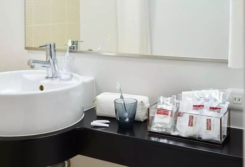 ベーシックルーム, Mitsui Garden Hotel Shiodome Italia Gai   Tokyo