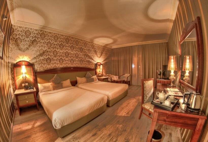 带泳池观景的豪华房, Grand Mogador Agdal & Spa