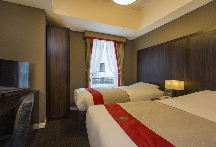 Номер Economy, Monterey Akasaka
