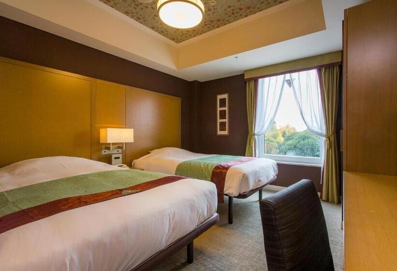 غرفة قياسية بالطابق العلوى, Monterey Akasaka