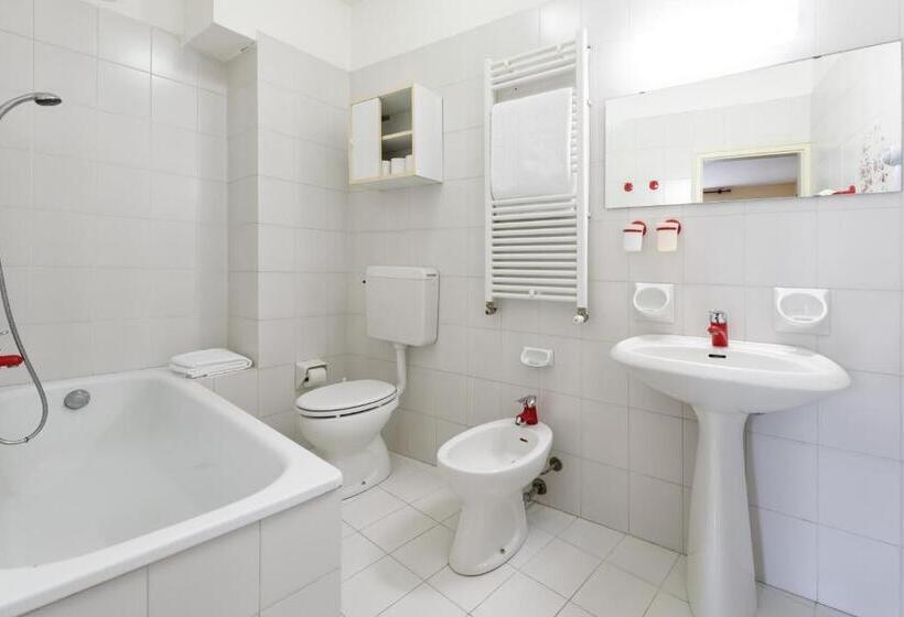 غرفة قياسية, Palme & Suite